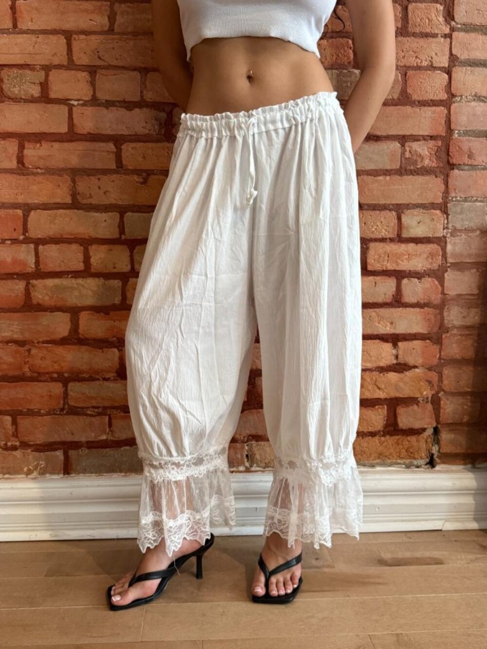White Capri Bloomers Lace Trim Boho Indie Grunge